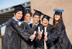 universities that offer full scholarships to international students